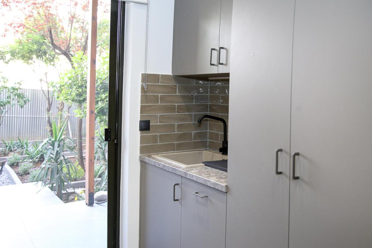 אתונה Caravin Wanderhome, 5 Min From Metro Nea Ionia מראה חיצוני תמונה